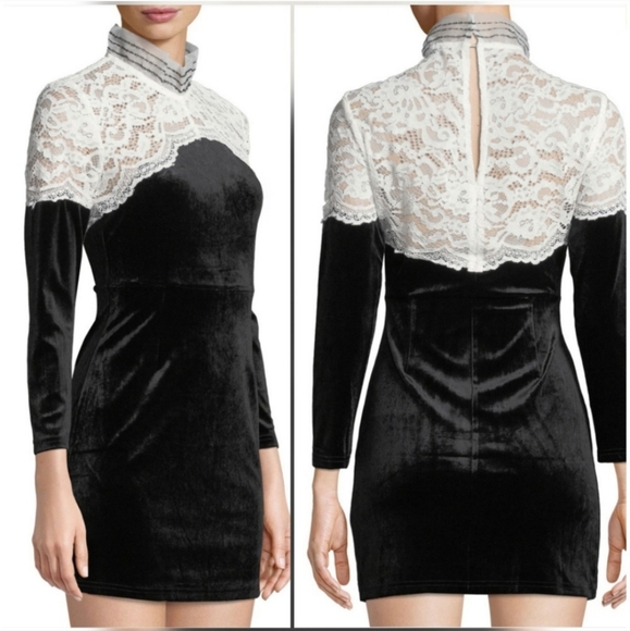 🍒NWT🍒 VICTORIAN RENAISSANCE VELVET DRESS - Picture 6 of 11